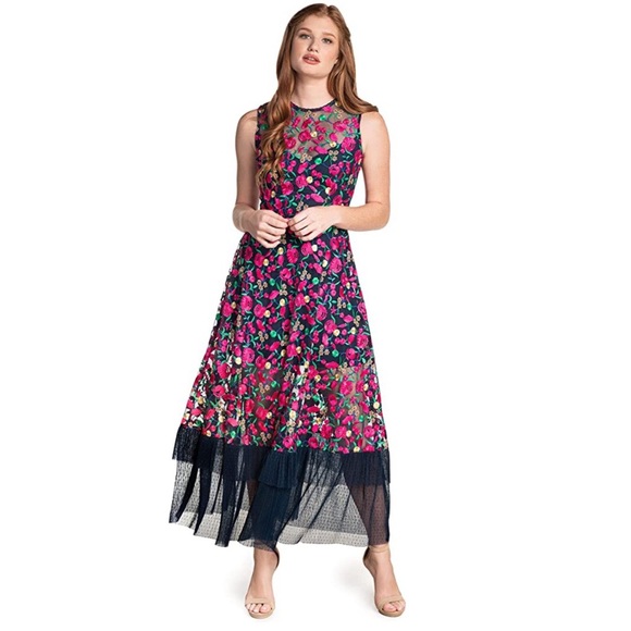 Dress The Population Gown - Picture 2 of 3